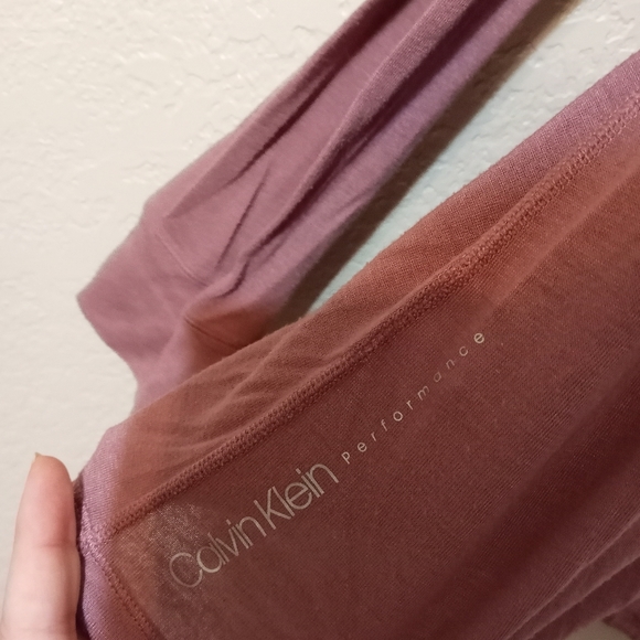 π 3/$12 CALVIN KLEIN Performance Long Sleeve Athleisure Top - Picture 5 of 10